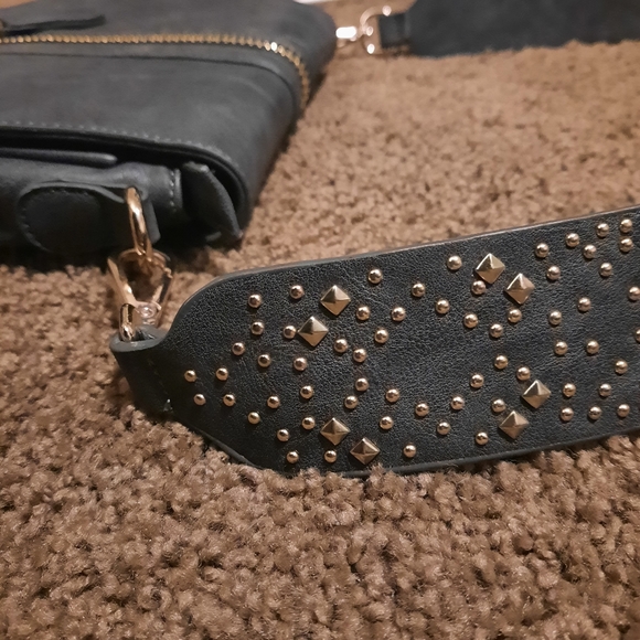 Crossbody bag - Picture 2 of 5